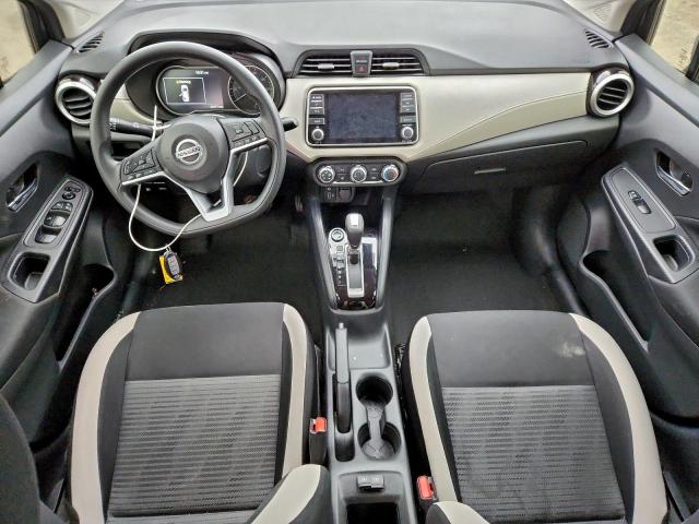 Nissan Versa Sv Image 5