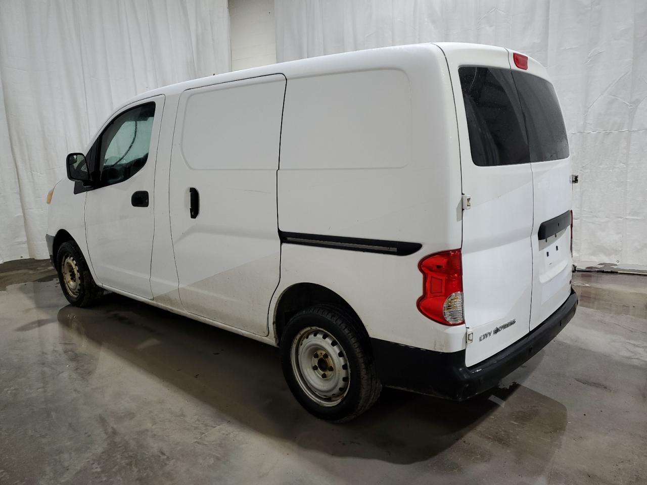 Chevrolet Express Lt Image 4