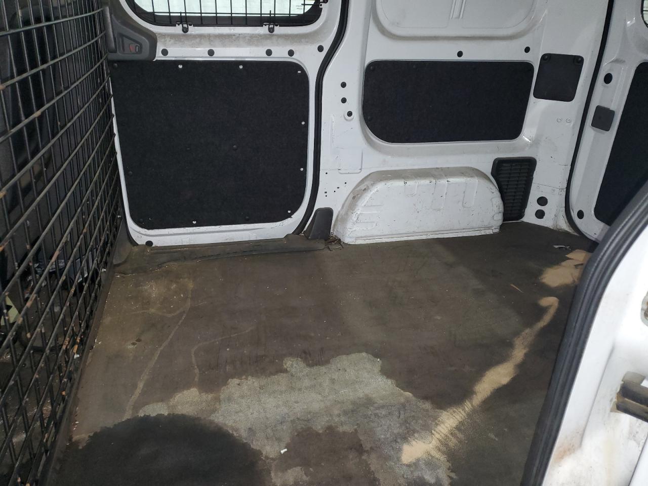 Chevrolet Express Lt Image 2