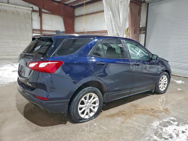 Chevrolet Equinox Ls Image 3