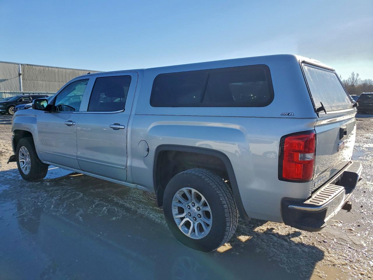 GMC Sierra K1500 Sle Image 3