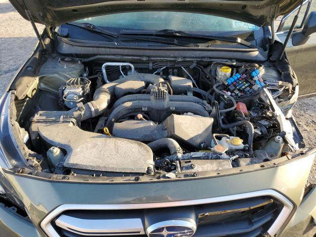 Subaru Outback 2.5i Image 8