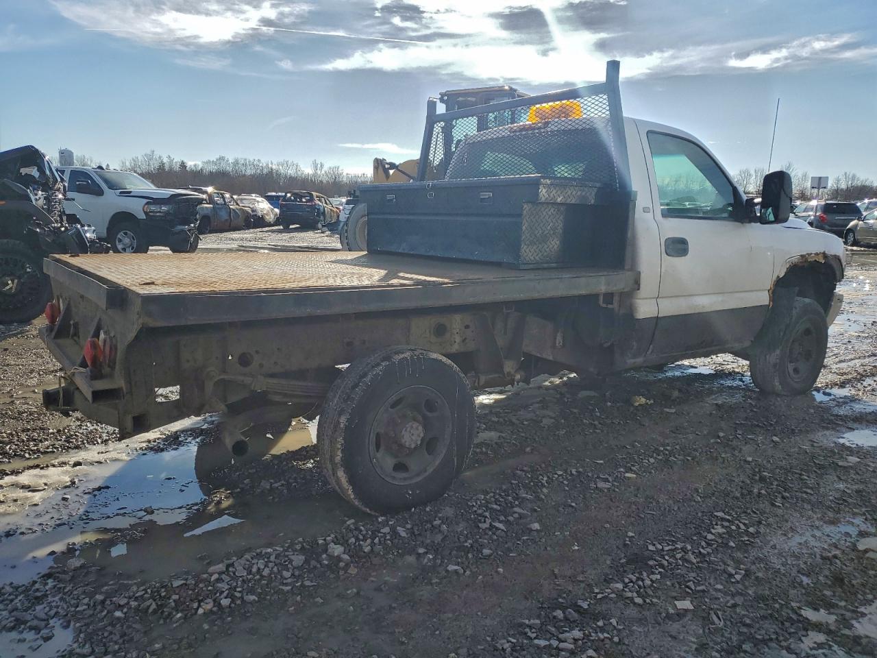 Chevrolet Silverado K2500 Heavy Duty Image 6