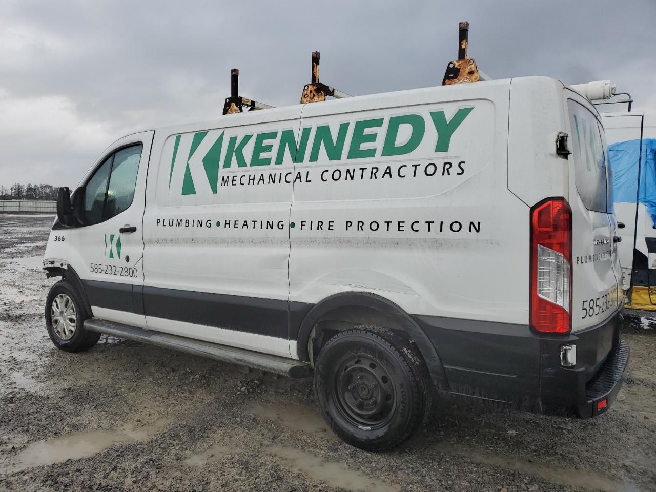 Ford Transit T-250 Image 12