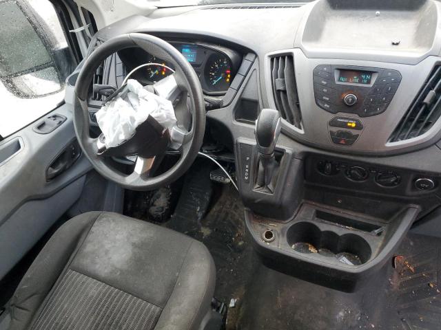 Ford Transit T-250 Image 4