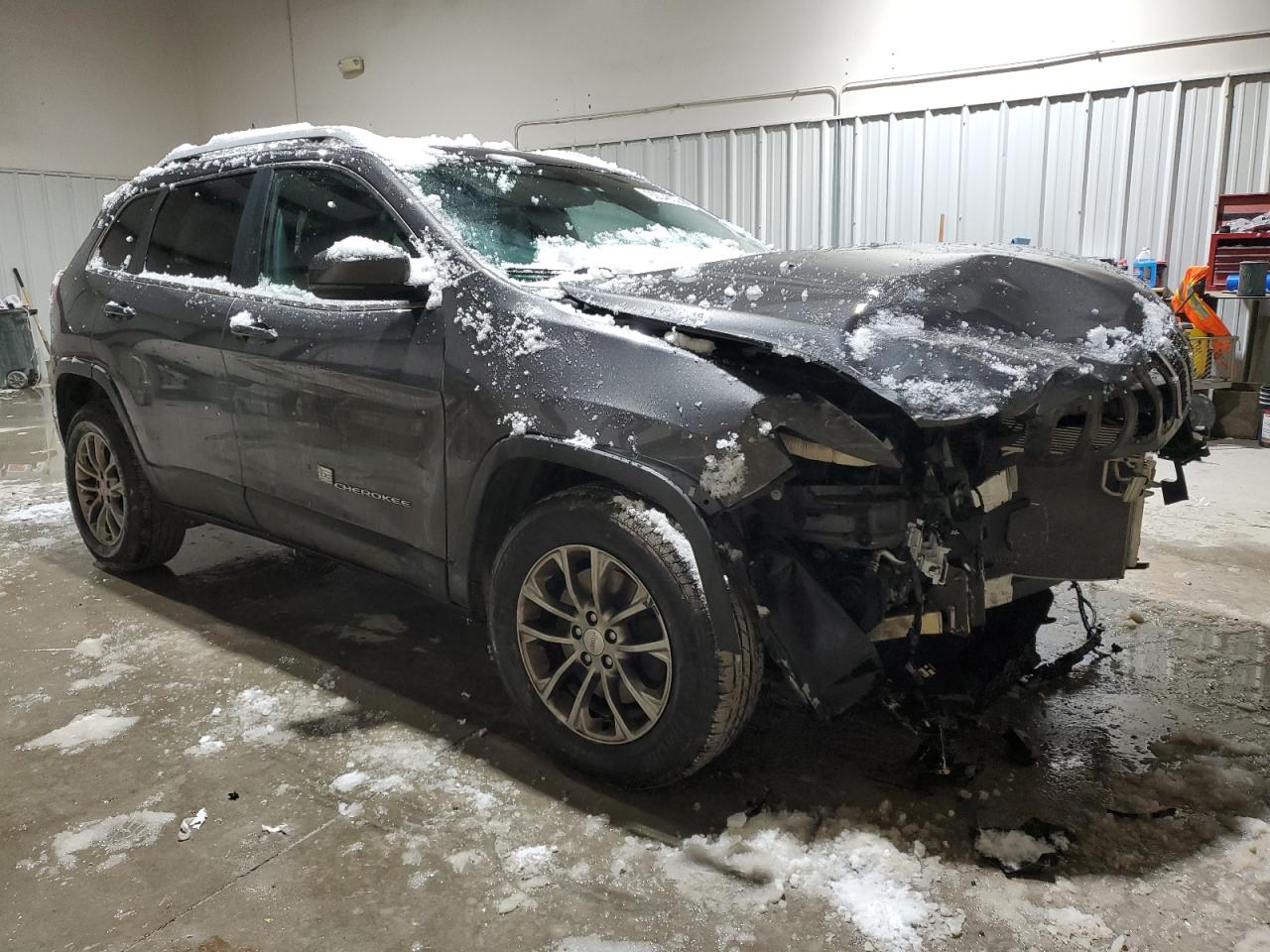 Jeep Grand Cherokee Latitude Plus Image 2