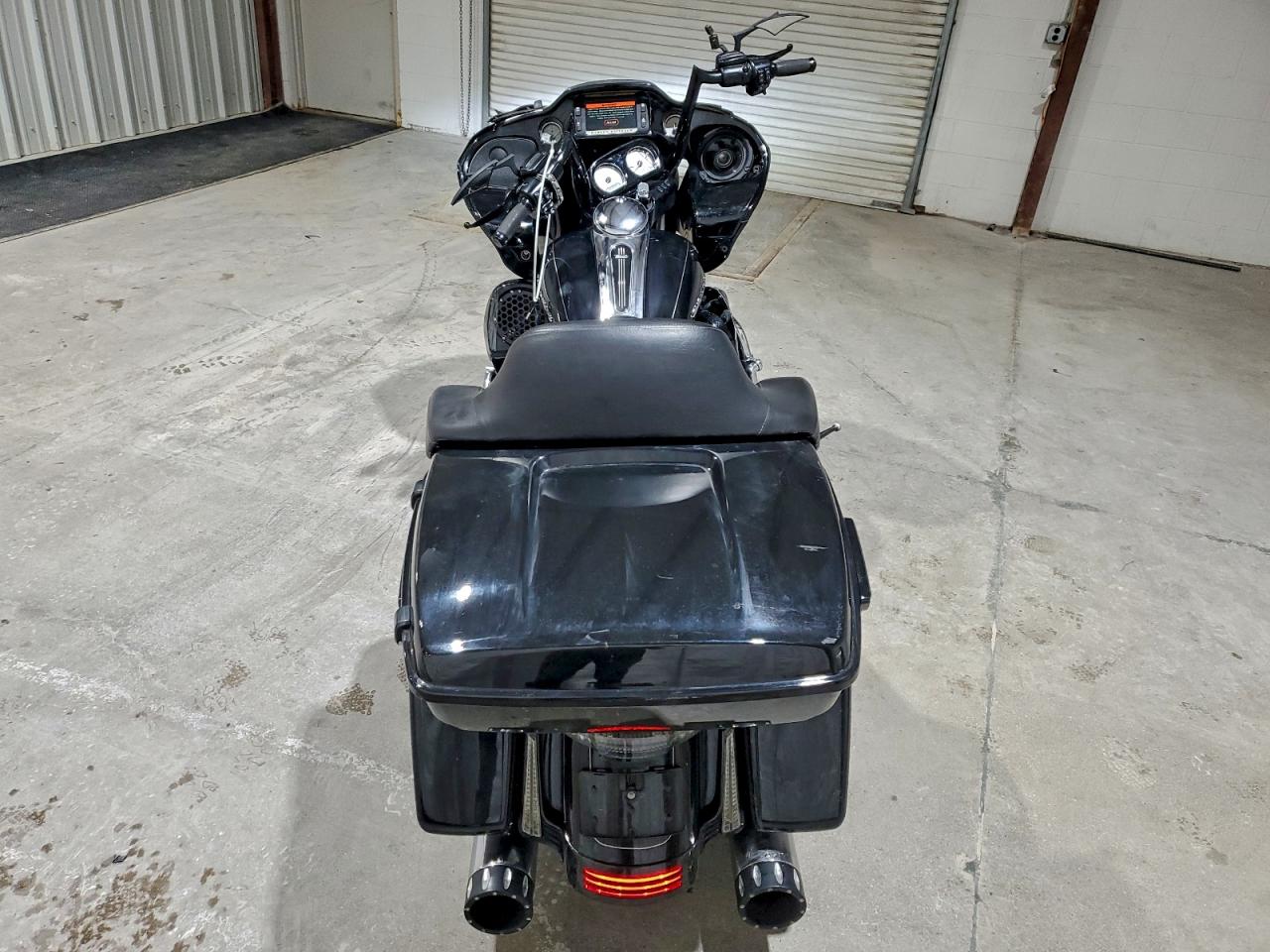 Harley-Davidson Fl Road Glide Special Image 9