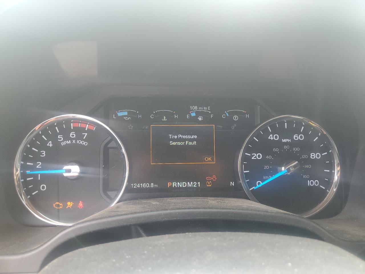 Ford F-350 Super Duty Image 9