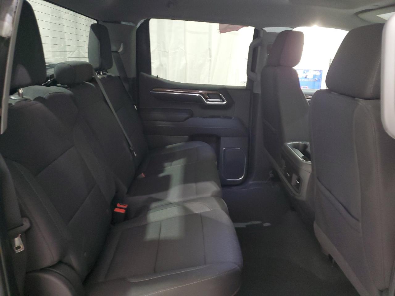 Chevrolet Silverado K1500 Lt Trail Boss Image 3