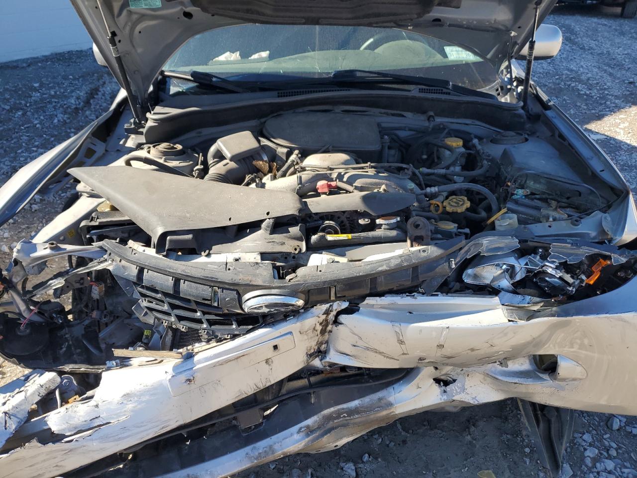 Subaru Impreza Outback Sport Image 2