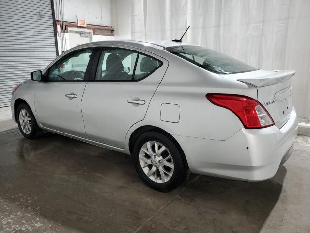 Nissan Versa S Image 2