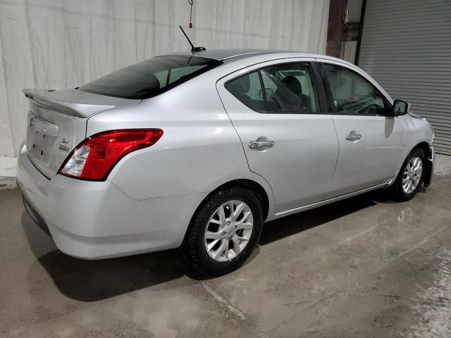 Nissan Versa S Image 4