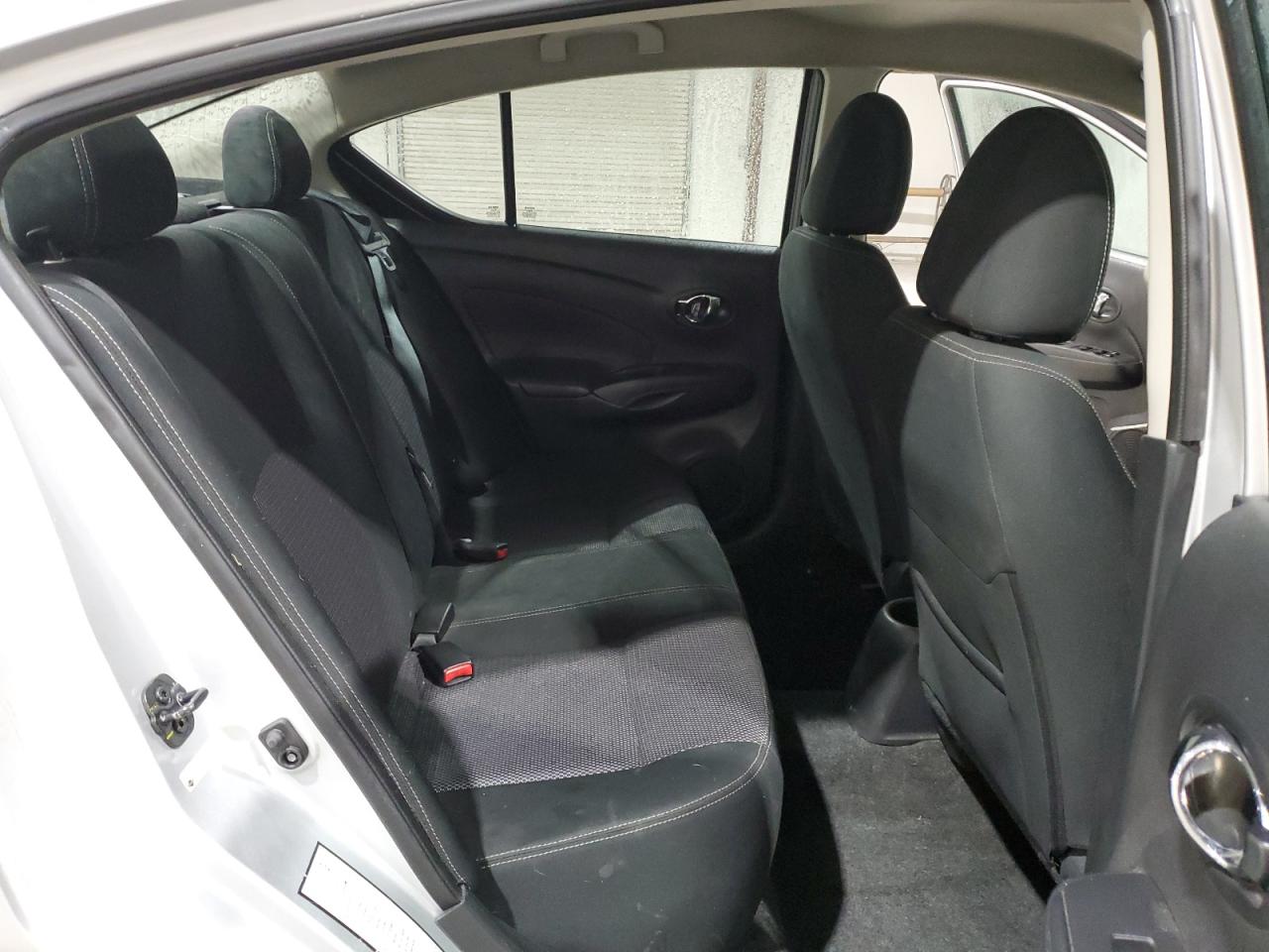 Nissan Versa S Image 10