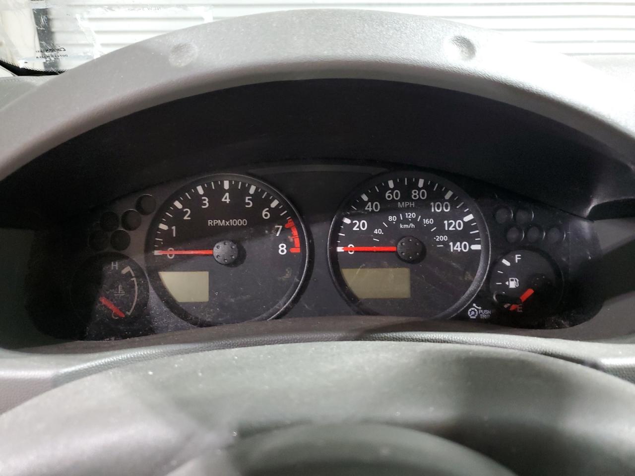 Nissan Frontier S Image 9