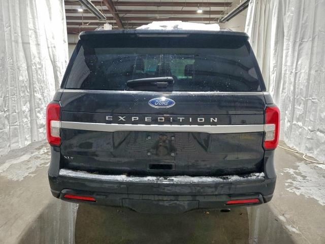 Ford Expedition Xlt Image 9