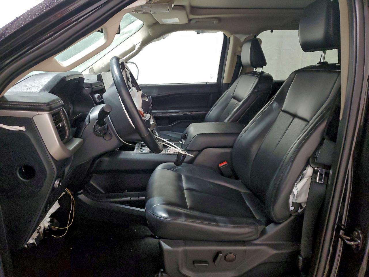 Ford Expedition Xlt Image 6