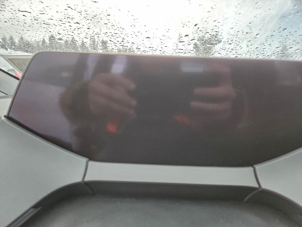 Toyota Prius Se Image 7