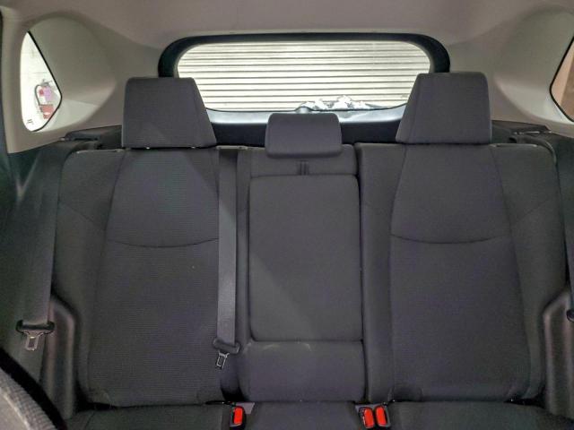 Toyota RAV4 Le Image 7