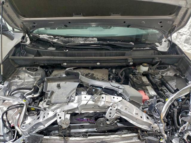 Toyota RAV4 Le Image 11