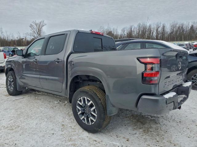 Nissan Frontier S Image 3