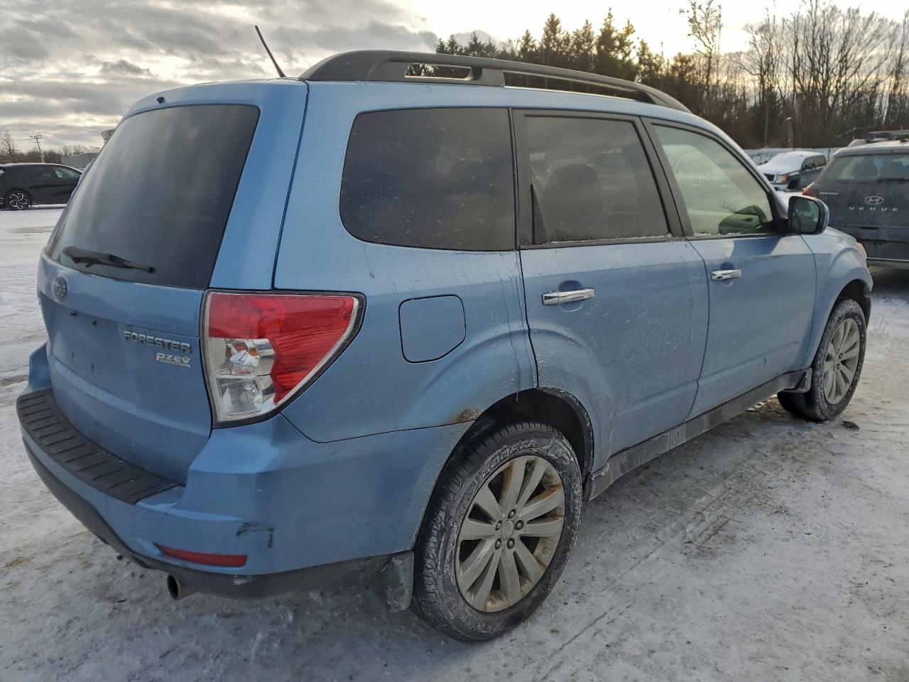 Subaru Forester 2.5x Premium Image 8