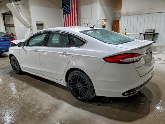 Ford Fusion Titanium Image 3