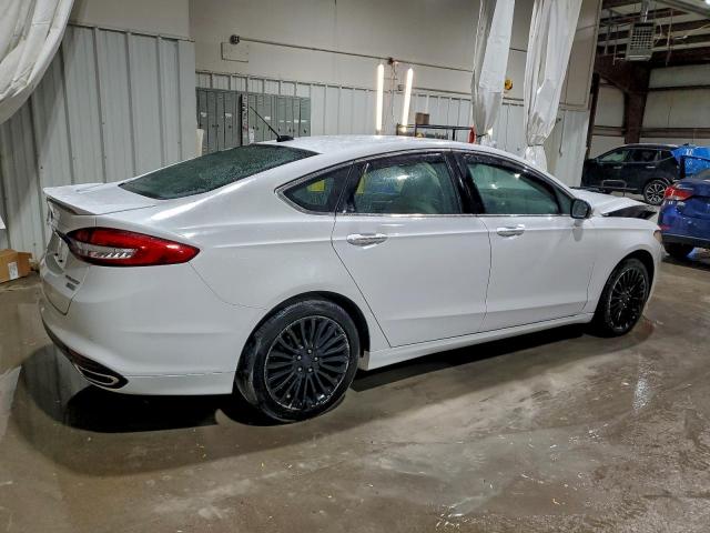 Ford Fusion Titanium Image 5