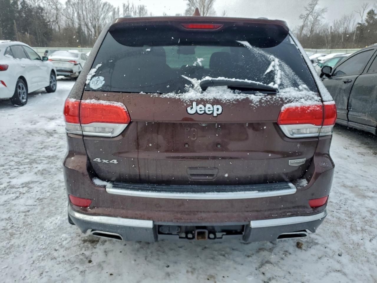 Jeep Grand Cherokee Summit Image 13