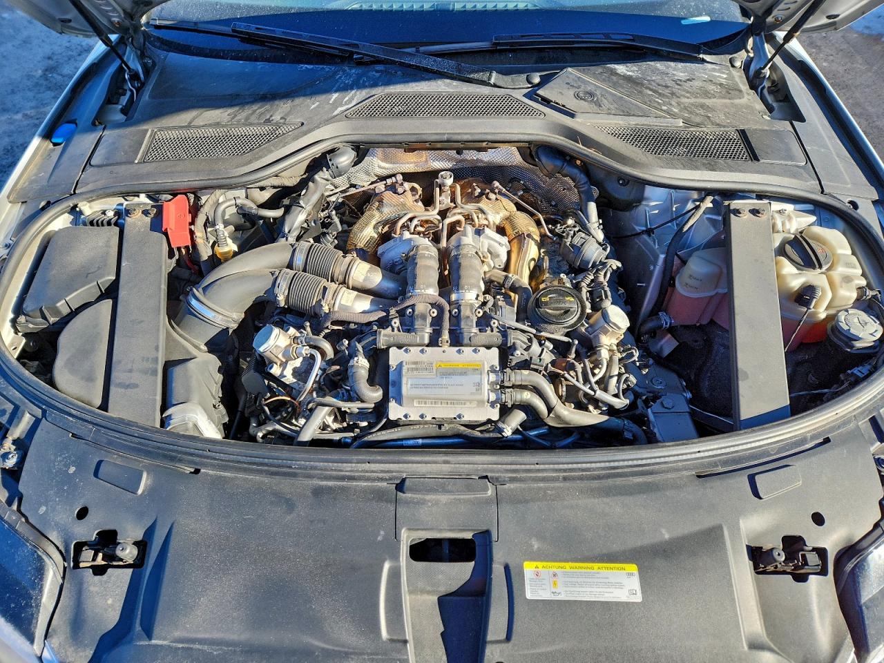 Audi A8 Quattro Image 12