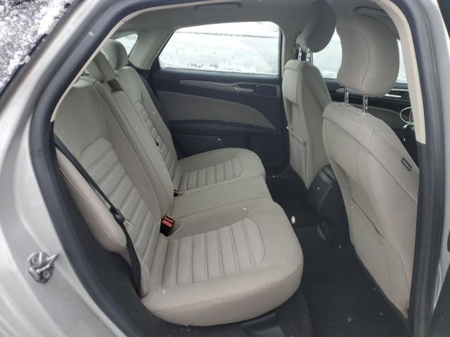 Ford Fusion S Image 8