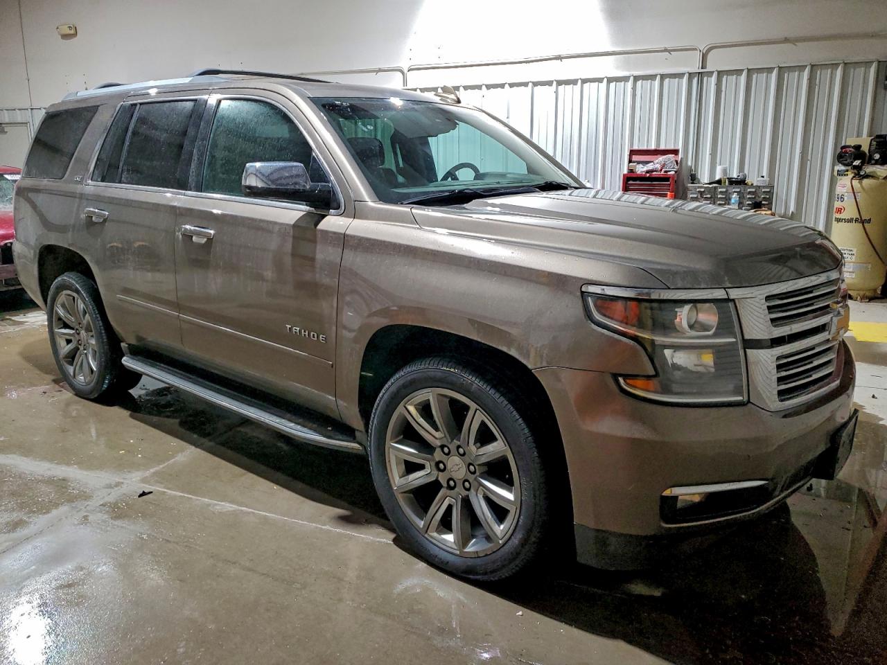 Chevrolet Tahoe K1500 Ltz Image 9