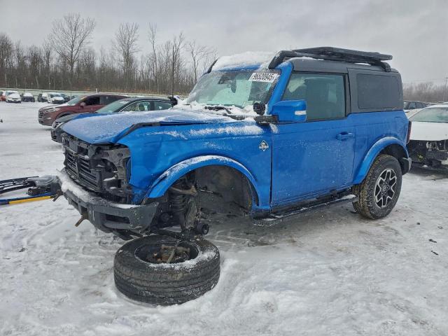 Salvage Ford Bronco