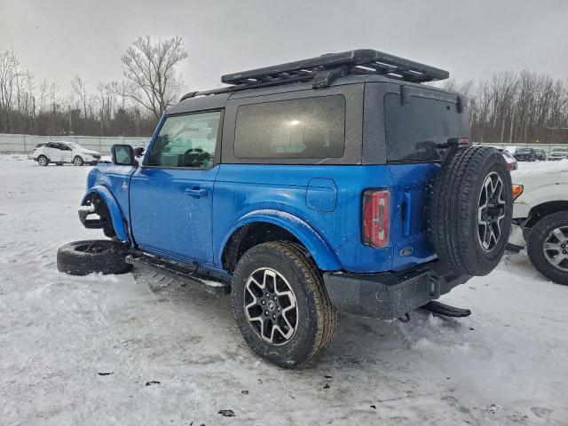 Ford Bronco Base Image 3