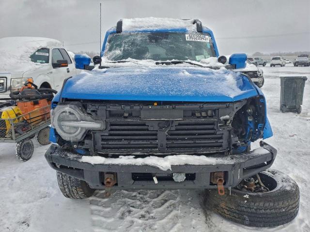 Ford Bronco Base Image 14