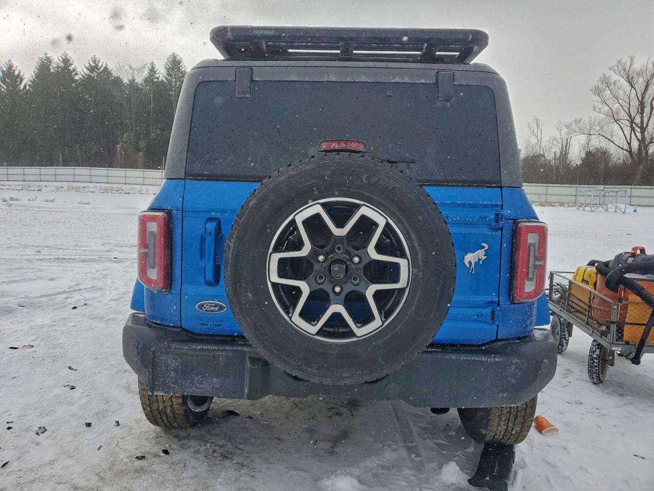 Ford Bronco Base Image 5