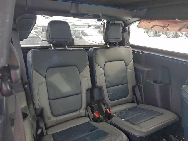 Ford Bronco Base Image 4