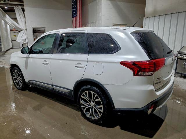 Mitsubishi Outlander Se Image 10