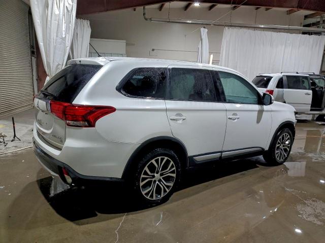 Mitsubishi Outlander Se Image 14