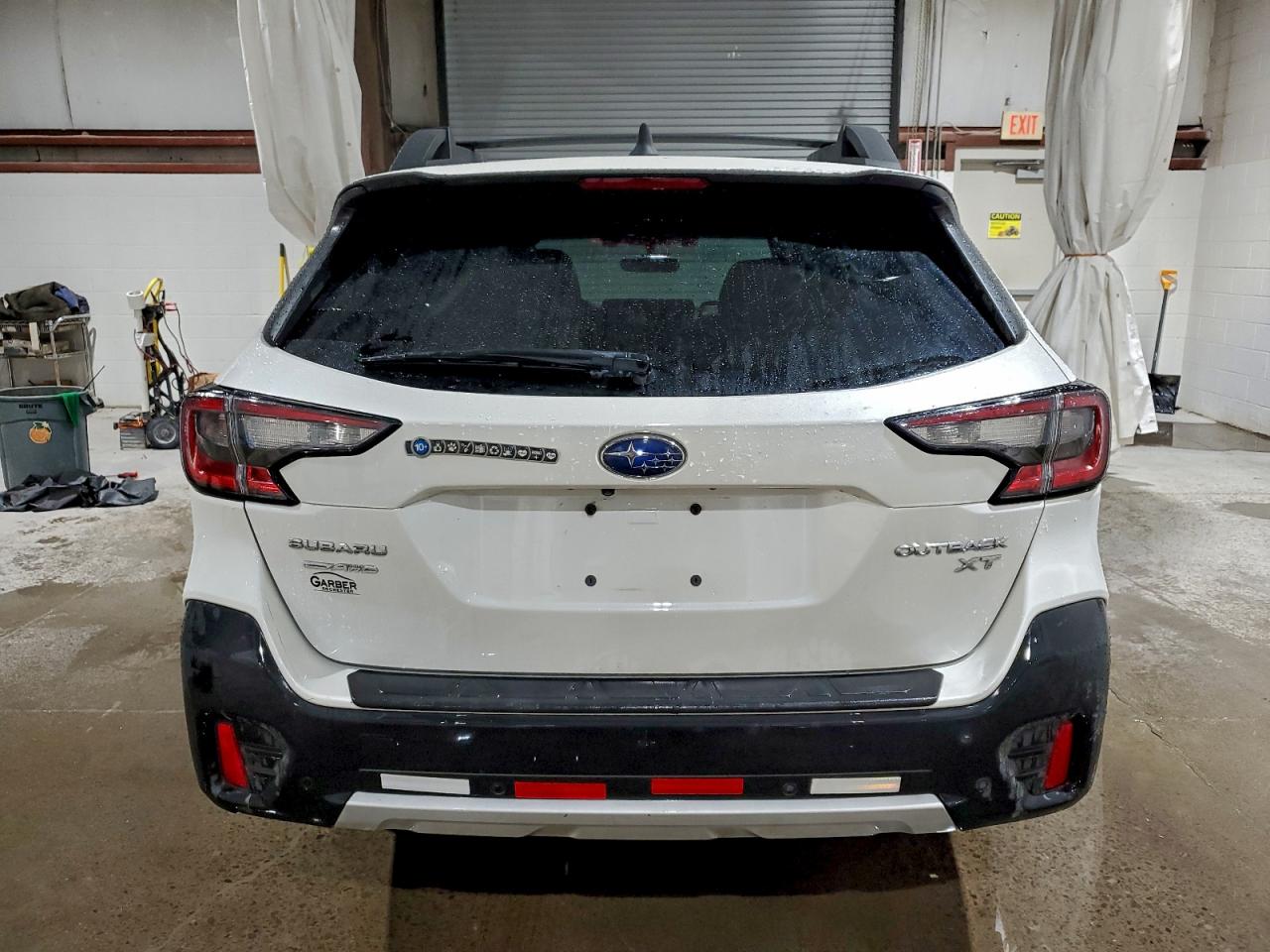 Subaru Outback Limited Xt Image 14