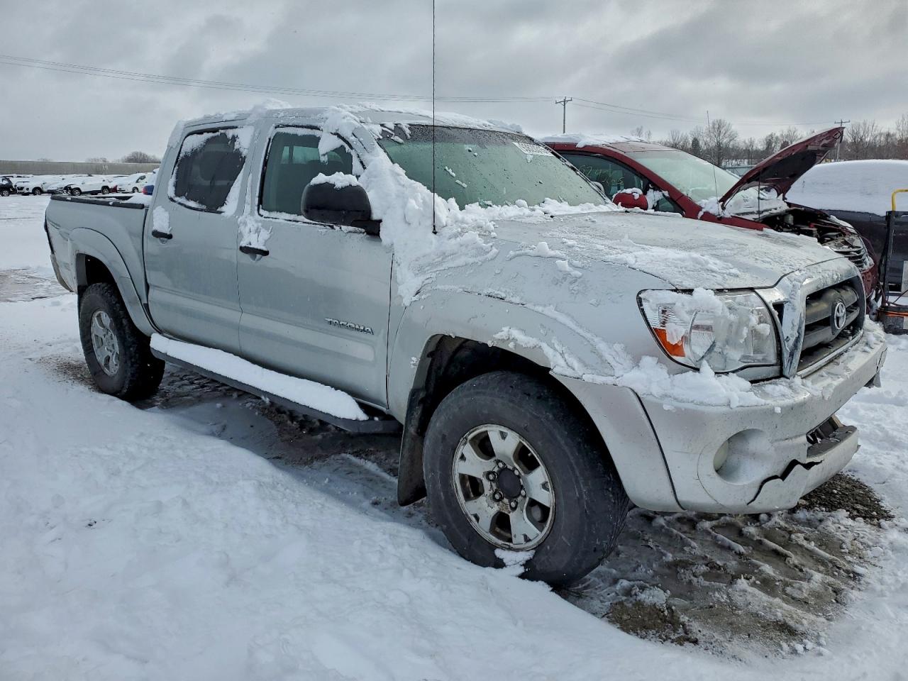 Toyota Tacoma Double Cab Image 12