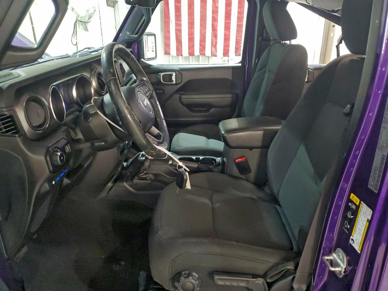 Jeep Wrangler 4xe Image 8