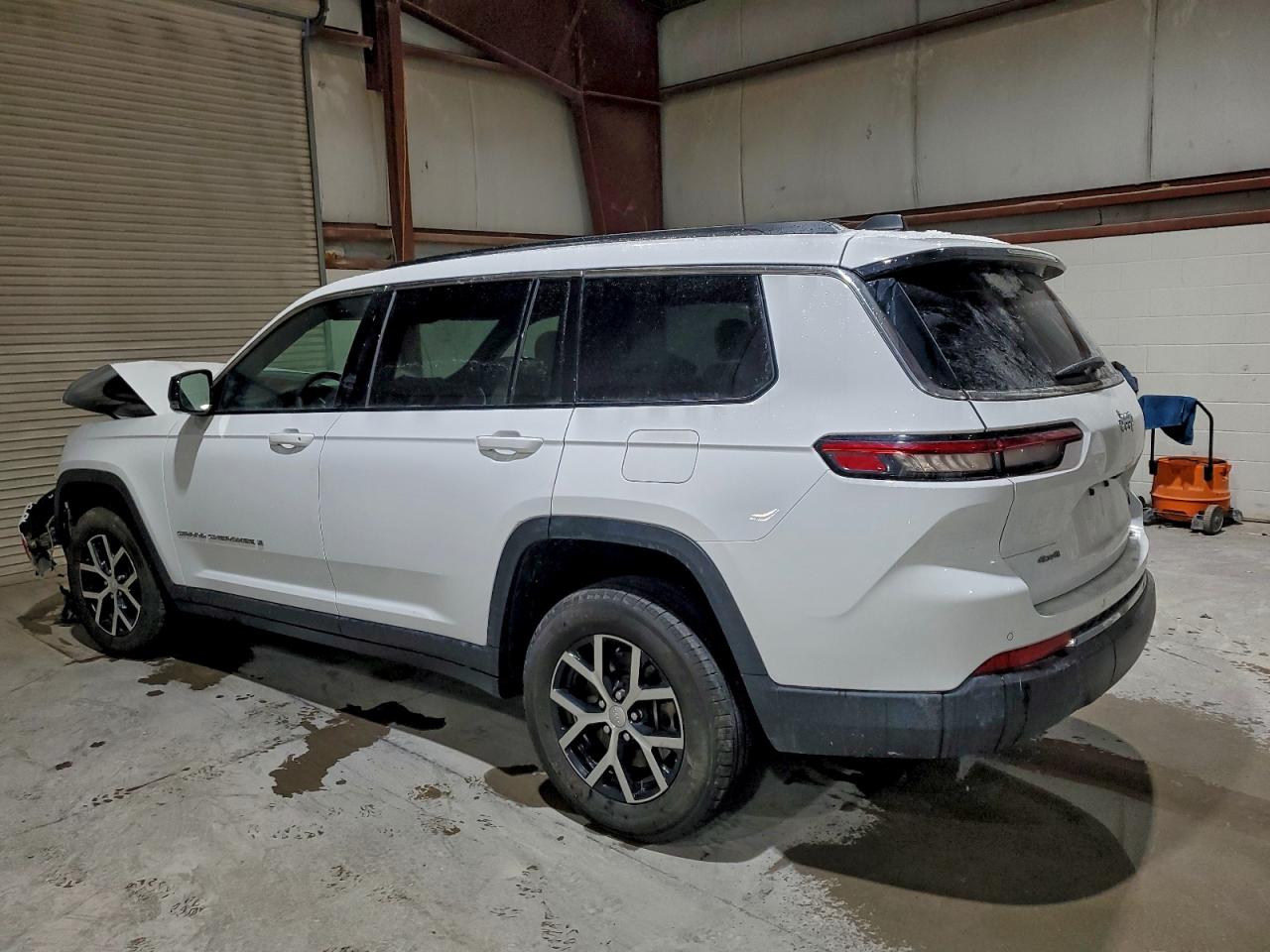 Jeep Grand Cherokee L Limited Image 2