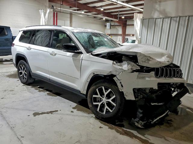 Jeep Grand Cherokee L Limited Image 3