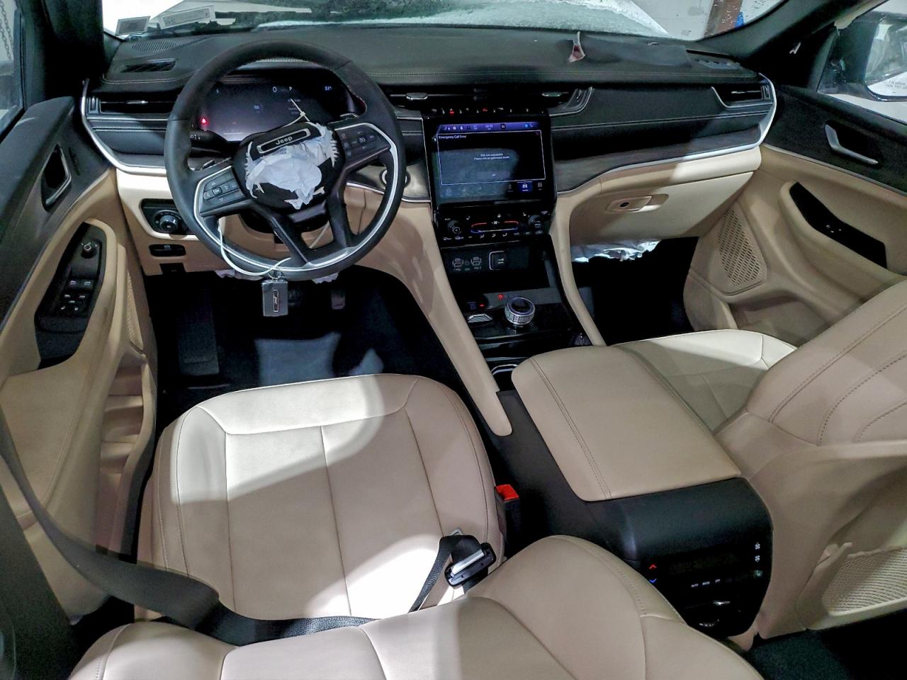 Jeep Grand Cherokee L Limited Image 9