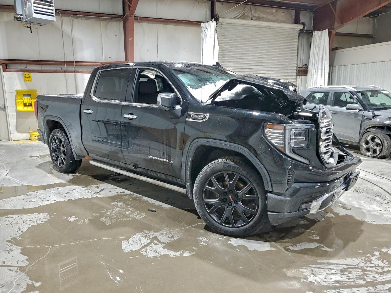 GMC Sierra K1500 Denali Image 4