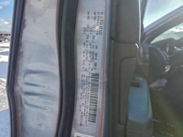 Jeep Grand Cherokee Laredo Image 11