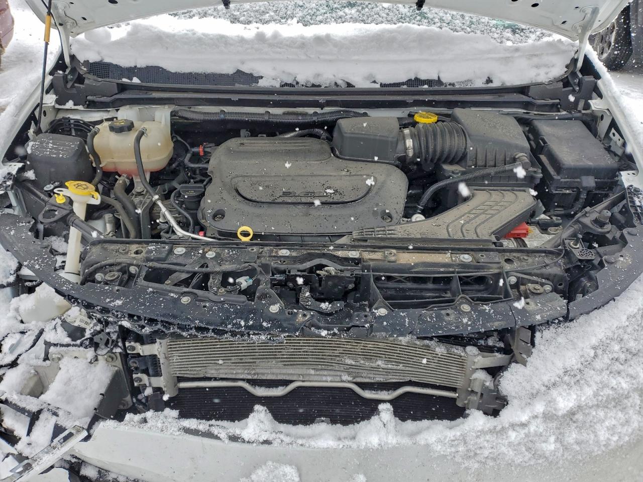 Chrysler Minivan L Image 8