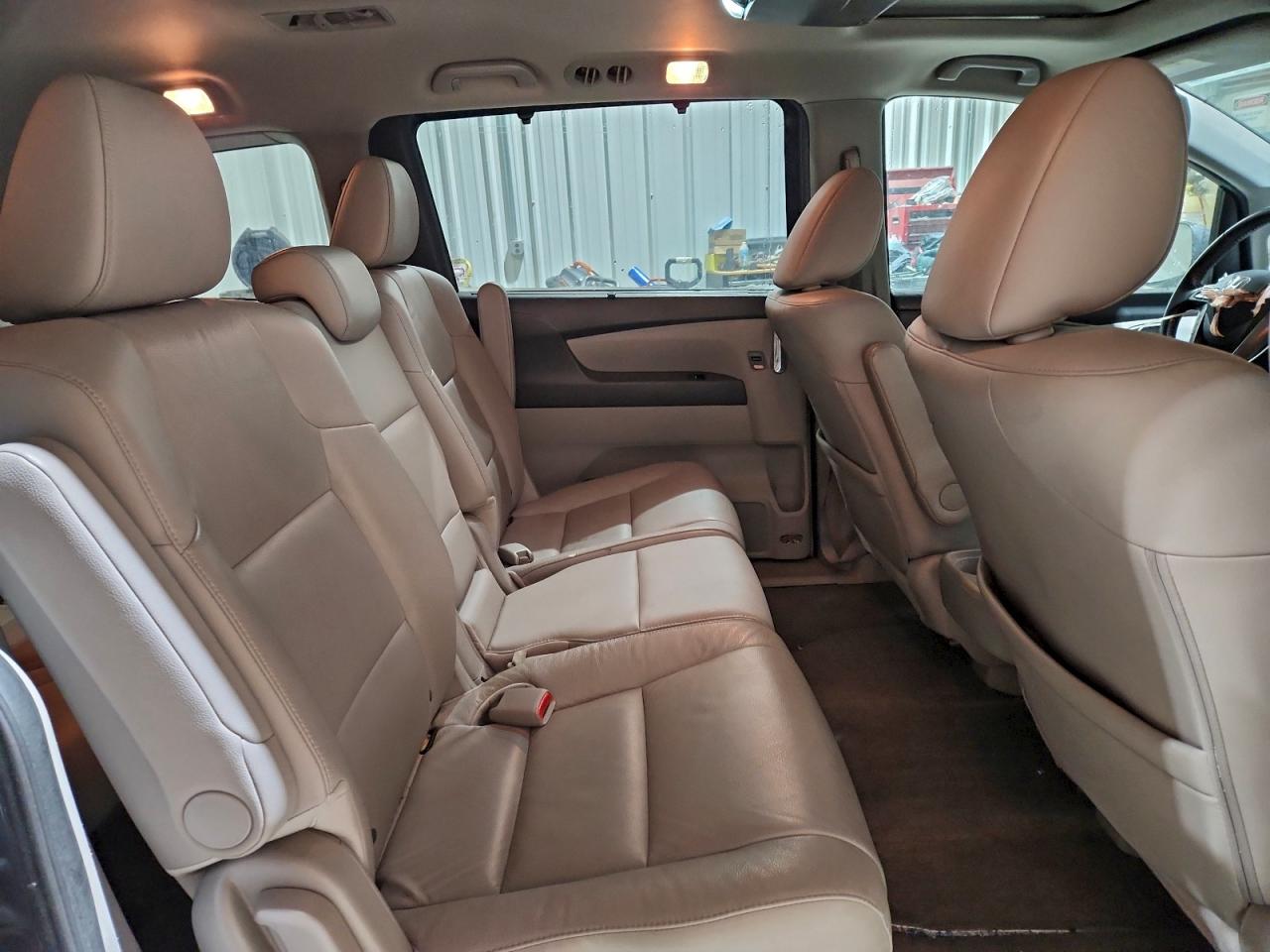 Honda Odyssey Exl Image 6