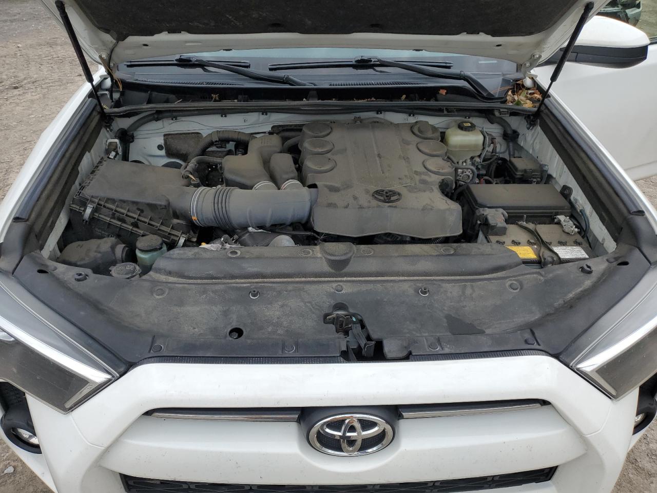 Toyota 4Runner Sr5/sr5 Premium Image 9