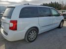 Chrysler Minivan Touring Image 9